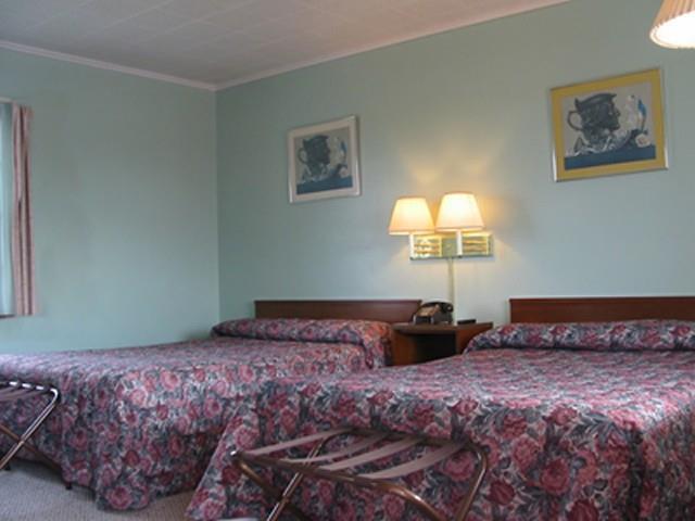 Scottish Inns Fayetteville Bilik gambar