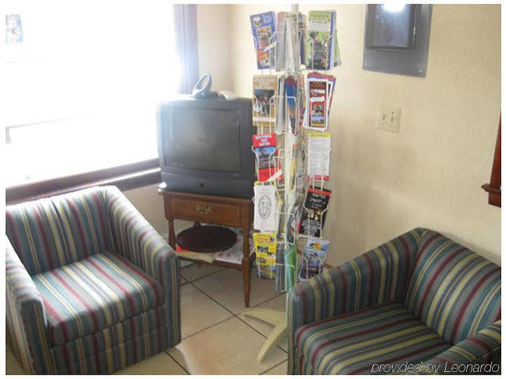 Scottish Inns Fayetteville Bilik gambar